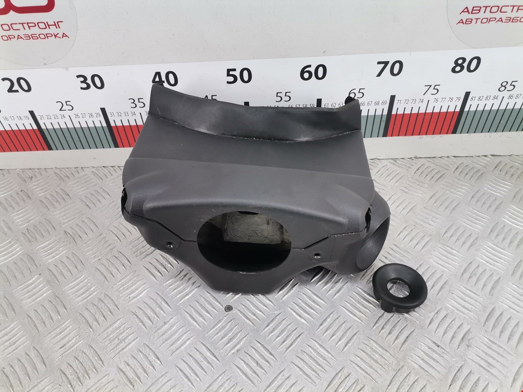 Кожух рулевой колонки Opel Corsa D