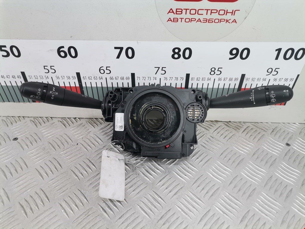 Переключатель поворотов и дворников (стрекоза) Citroen C3 2