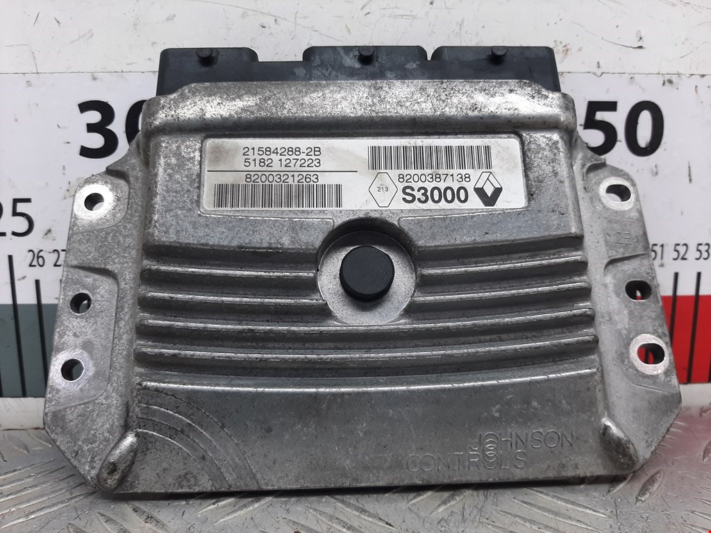 Блок управления двигателем Renault Scenic 2