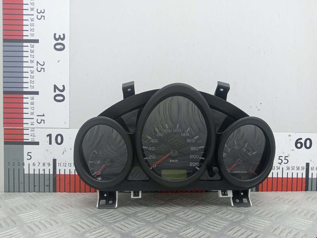 Панель приборная (щиток приборов) Mitsubishi Colt 6