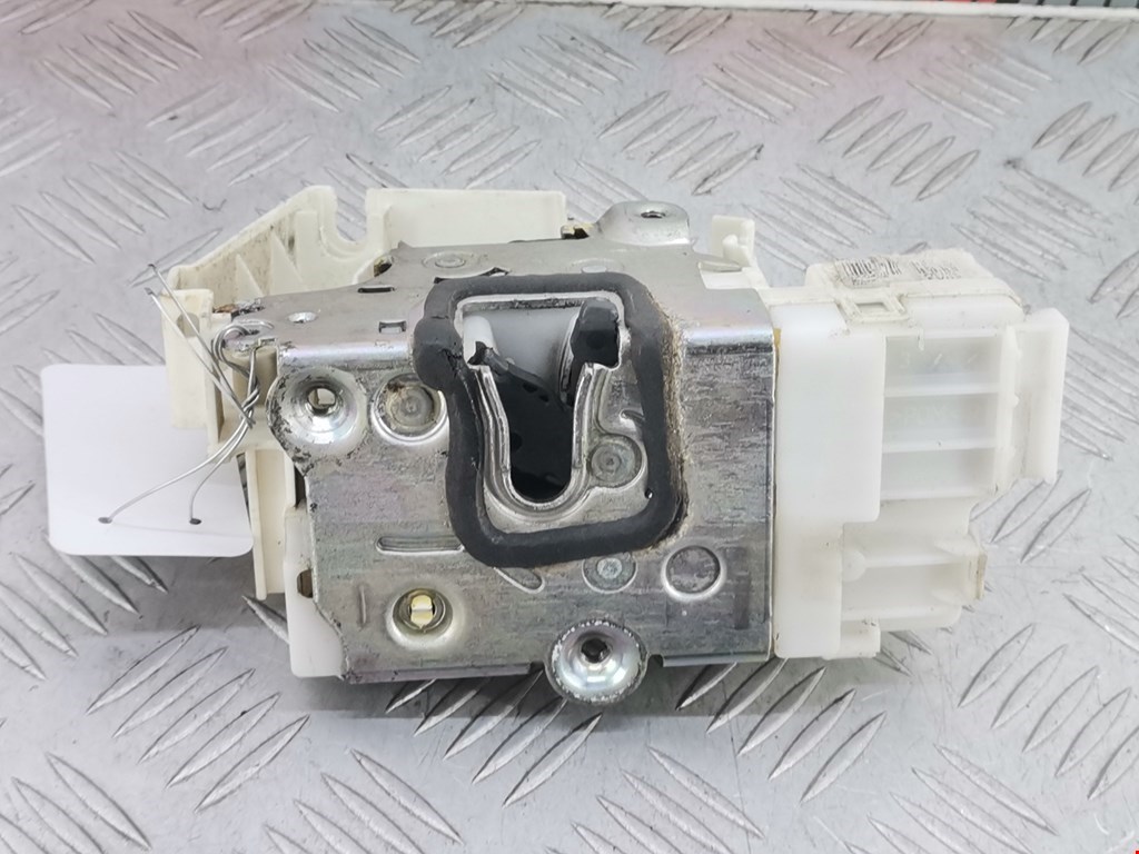 Замок двери передней правой Mercedes R-Class (W251)