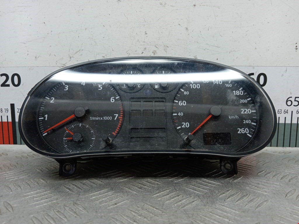 Панель приборная (щиток приборов) Audi A3 8L