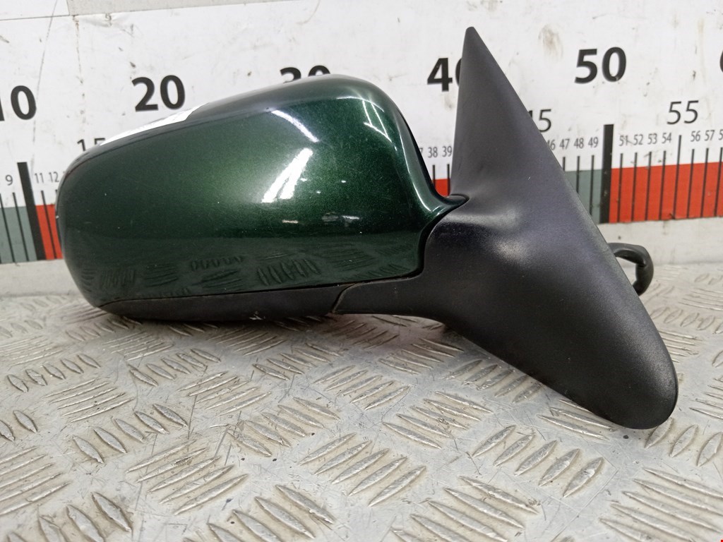 Зеркало боковое правое Skoda Octavia 1U