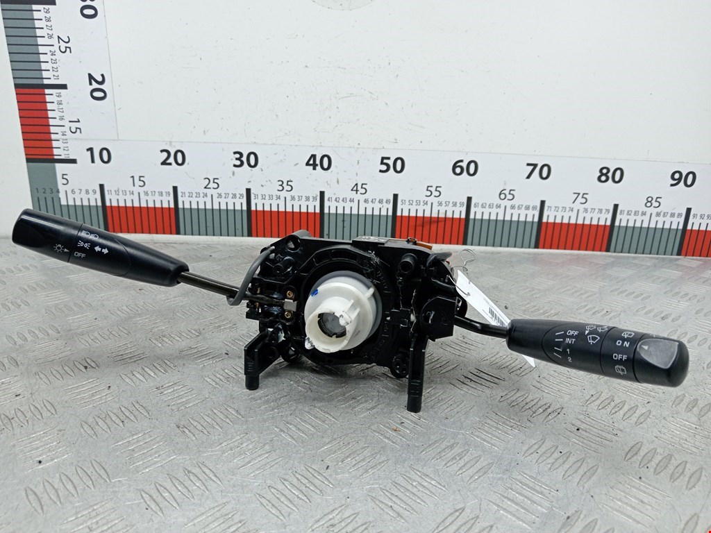 Переключатель поворотов и дворников (стрекоза) Mazda Demio 1 DW