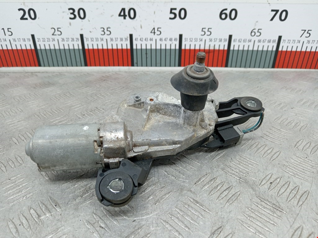 Моторчик стеклоочистителя задний Mitsubishi Colt 6