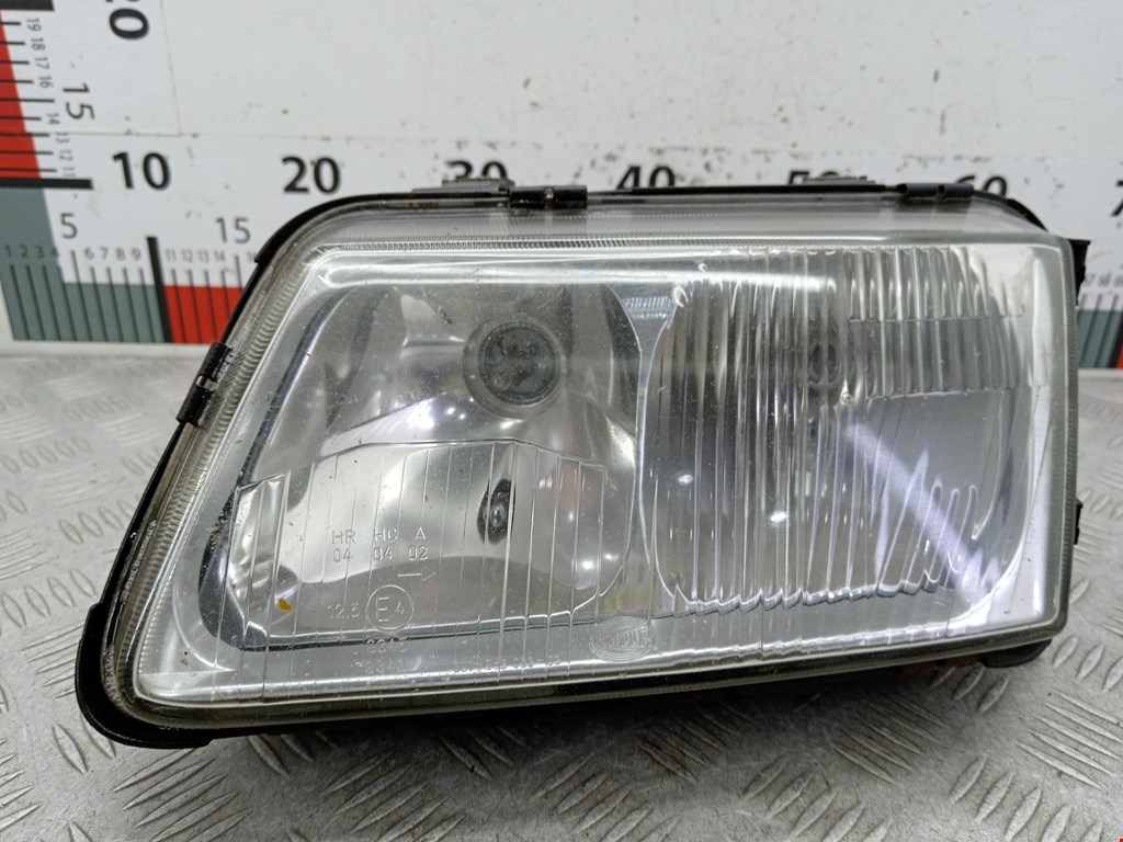 Фара левая Audi A3 8L