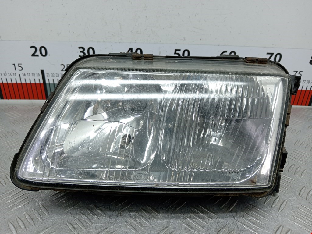 Фара левая Audi A3 8L