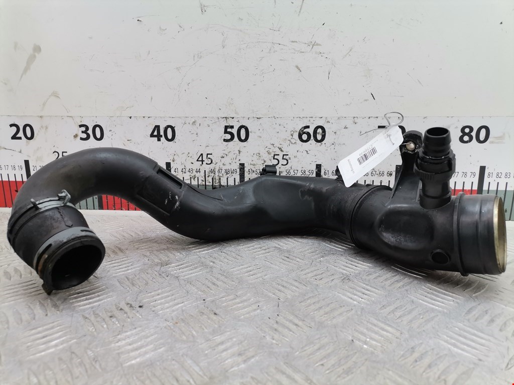 Патрубок интеркулера Skoda Octavia 1U