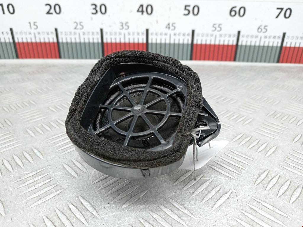 Динамик Audi A6 C6