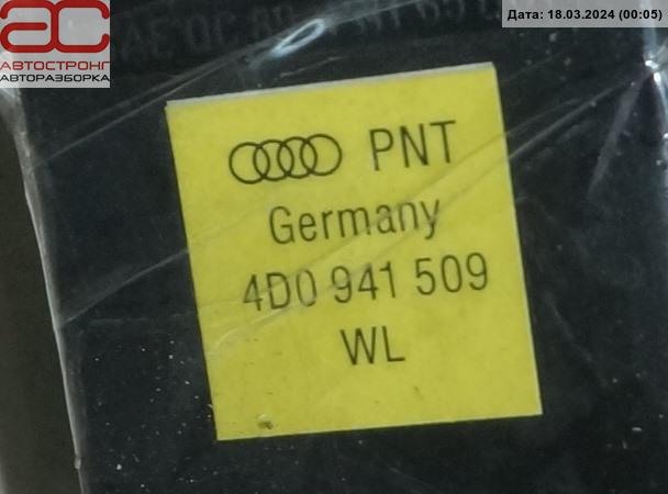 Кнопка аварийной сигнализации Audi A8 D2 купить в России