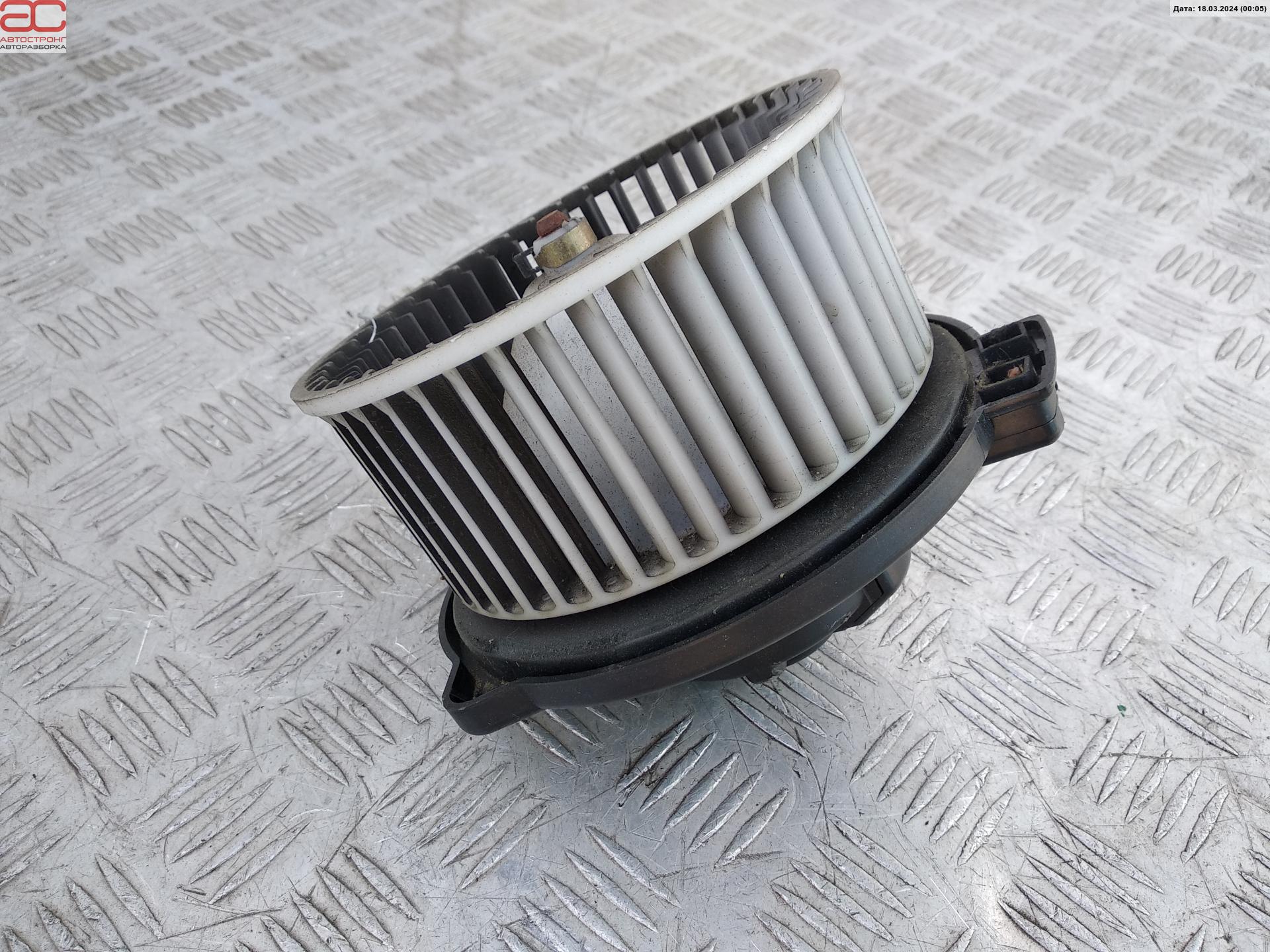 Моторчик печки (вентилятор отопителя) Suzuki Baleno 1 купить в России