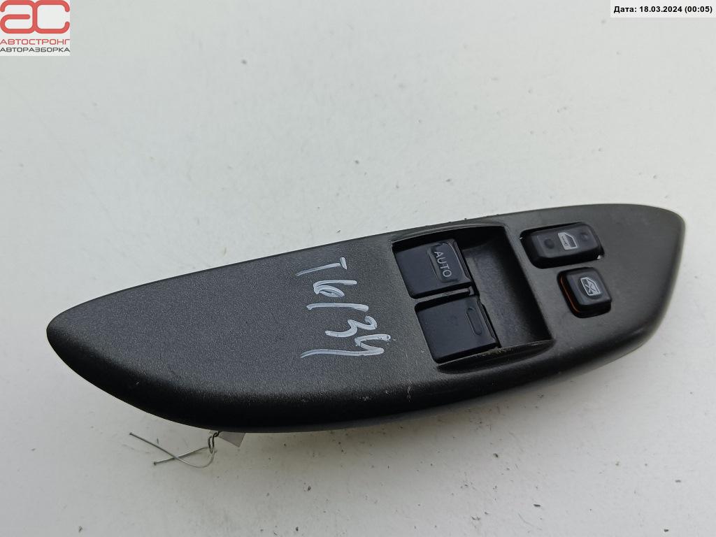 Кнопка стеклоподъемника Toyota Yaris 1 купить в России
