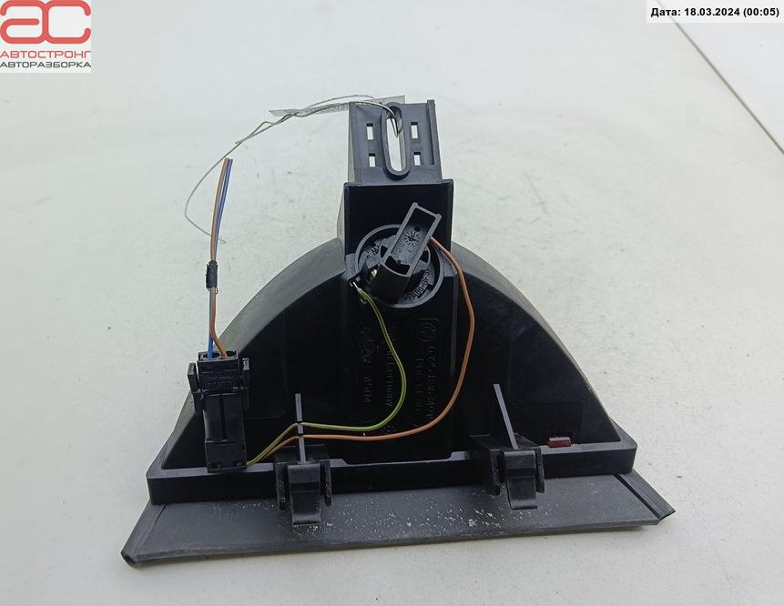 Фонарь дополнительный тормозной (стоп-сигнал) BMW 3-Series (E36) купить в России