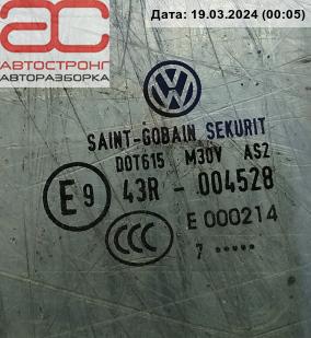 Стекло форточки двери задней правой Volkswagen Jetta 5 купить в России