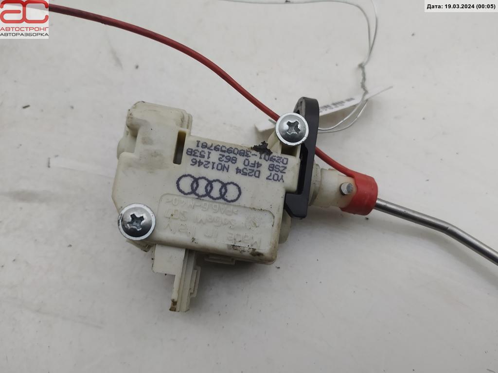 Электропривод (сервопривод) лючка бензобака Audi A6 C6 купить в России