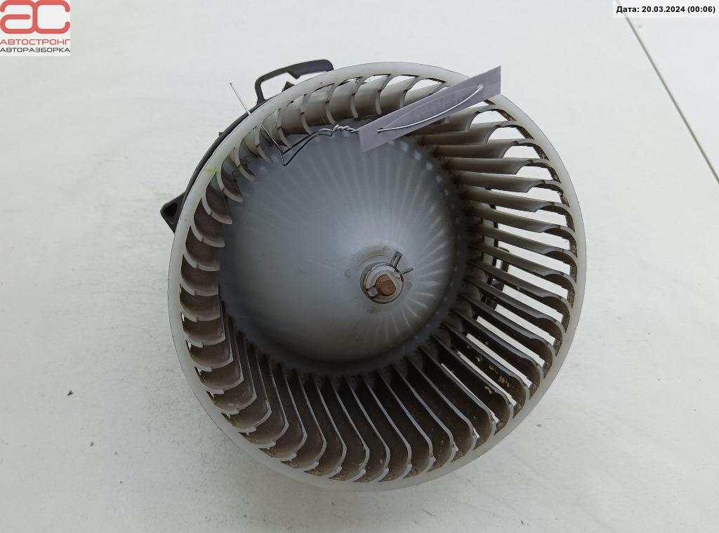 Моторчик печки (вентилятор отопителя) Mazda 5 CR купить в Беларуси