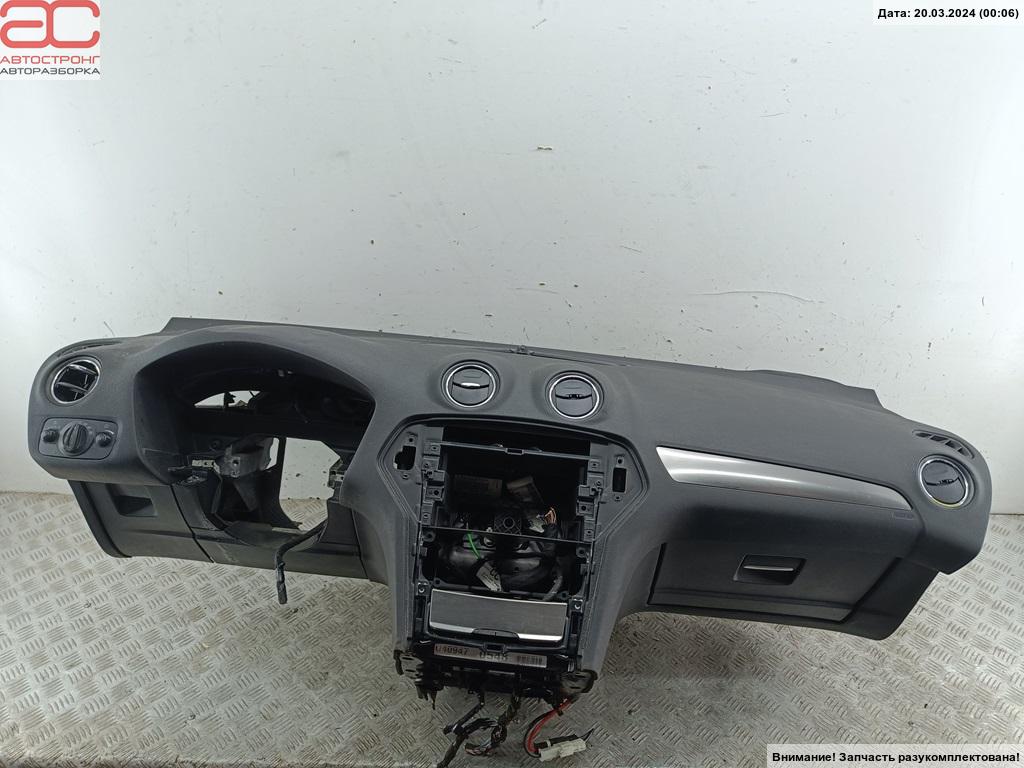 Торпедо (панель передняя) Ford Mondeo 4 купить в Беларуси