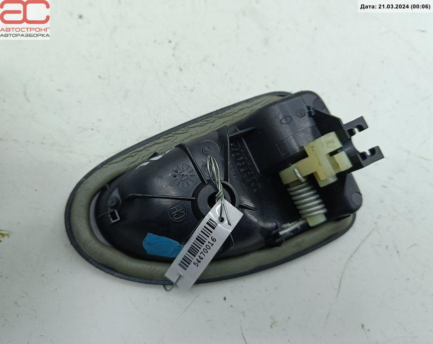 Ручка двери внутренняя передняя правая Renault Megane 1 купить в России