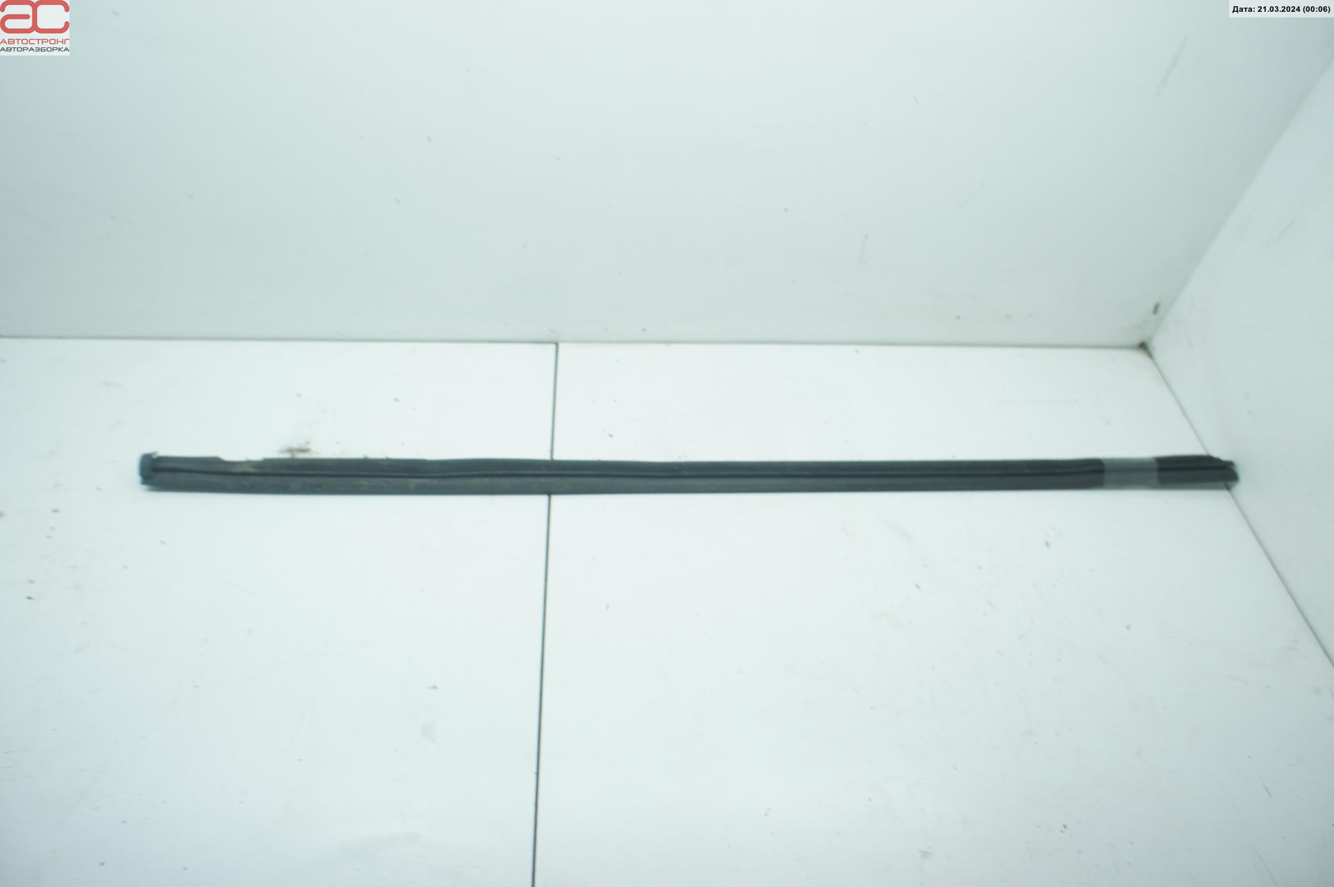 Накладка декоративная (молдинг) стекла двери передней правой наружная  Ford Focus 2 купить в России