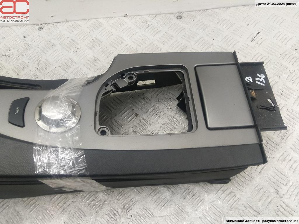Консоль салона (кулисная часть) BMW 5-Series (E60/E61) купить в Беларуси