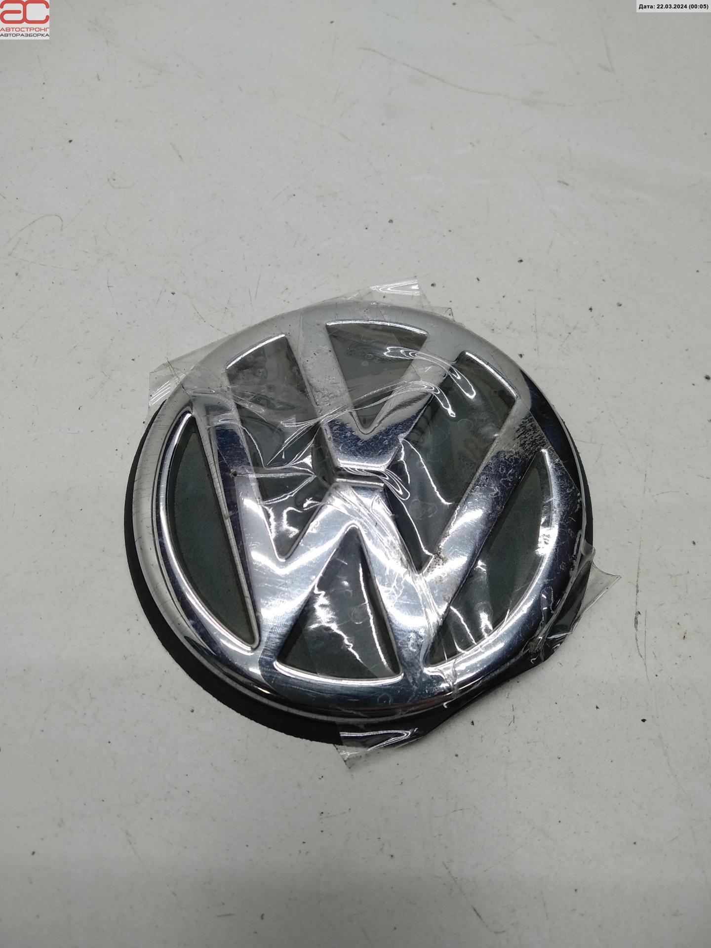 Эмблема (значок) Volkswagen Passat 4 купить в России