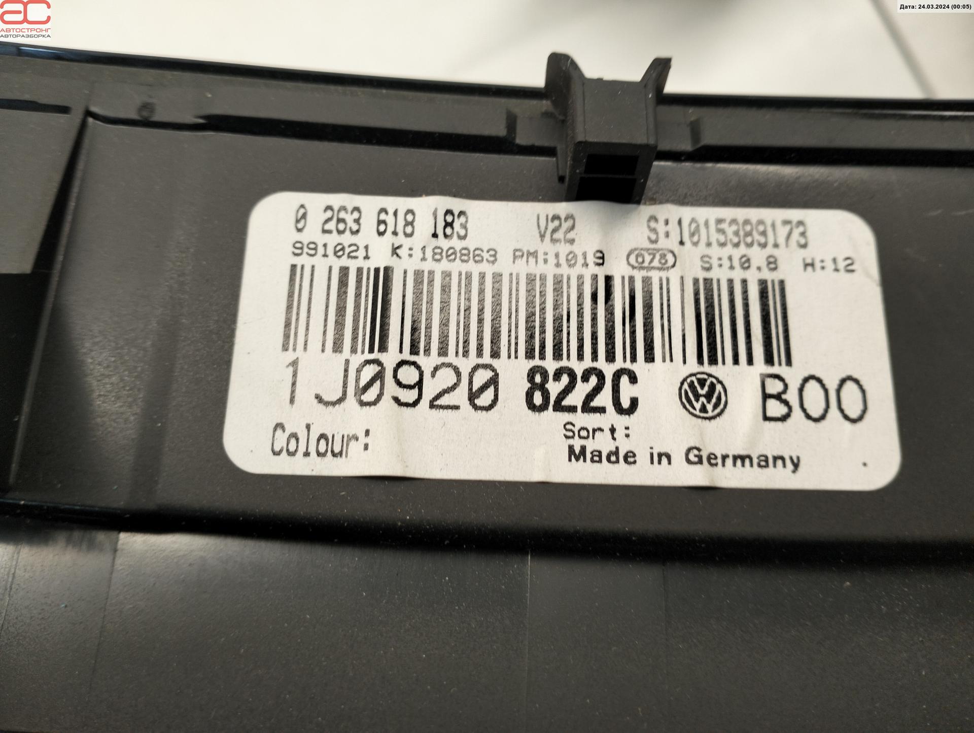 Панель приборная (щиток приборов) Volkswagen Golf 4 купить в Беларуси