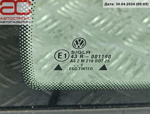 Стекло кузовное заднее правое Volkswagen Passat 4 купить в России