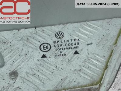 Стекло двери передней левой Volkswagen Golf 4 купить в России