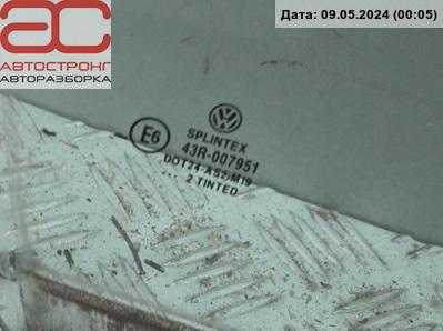 Стекло двери передней правой Volkswagen Golf 4 купить в России
