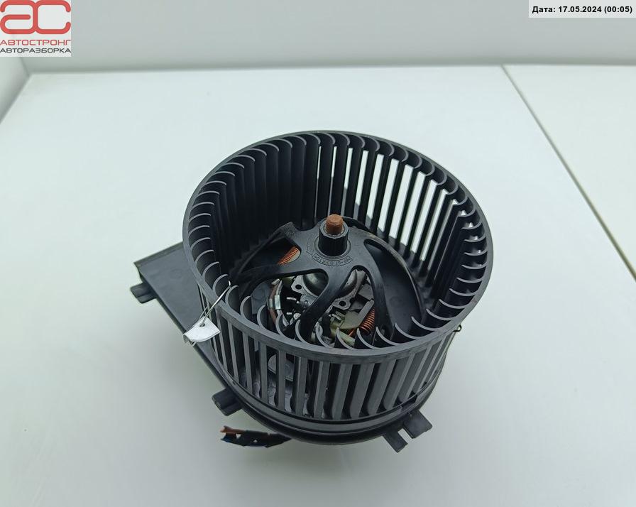 Моторчик печки (вентилятор отопителя) Volkswagen Golf 4 купить в России