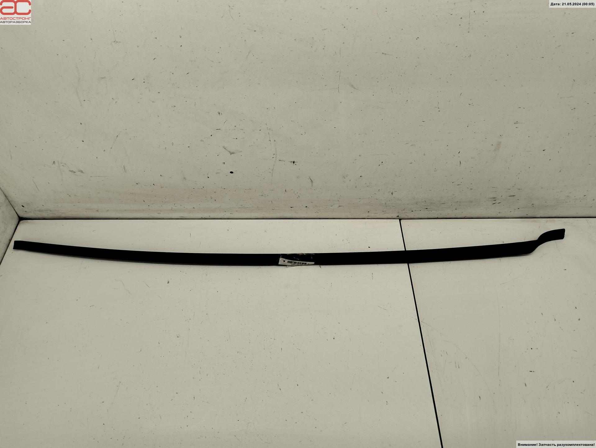 Накладка декоративная (молдинг) лобового стекла Volkswagen Passat 5 GP купить в Беларуси