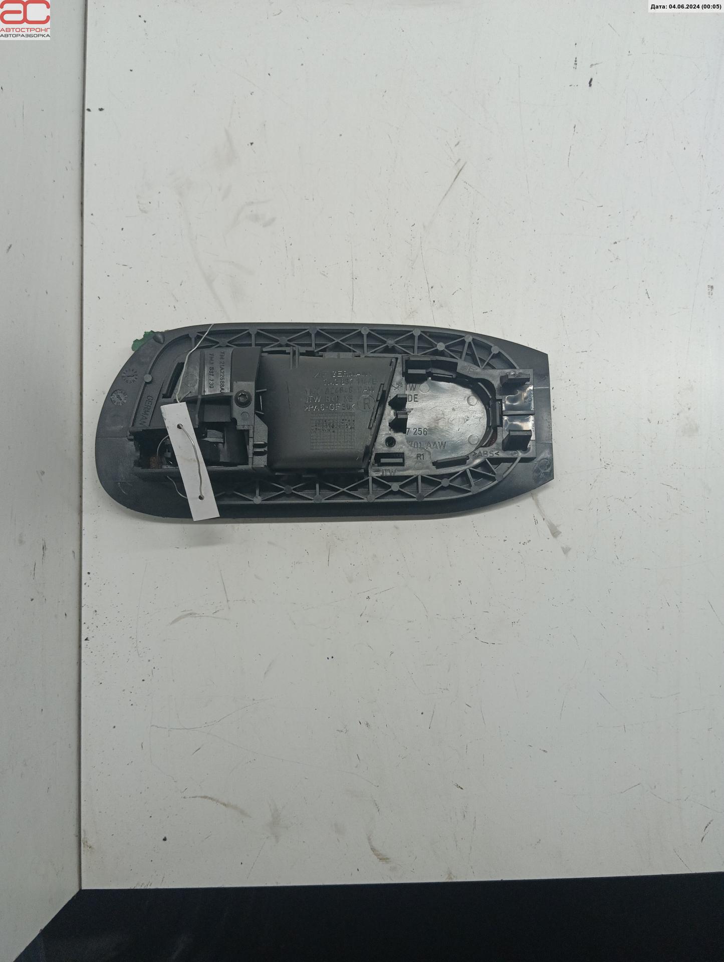 Ручка двери внутренняя передняя правая Volkswagen Sharan 1 купить в Беларуси